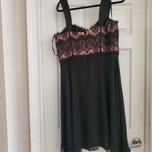 Black and nude cocktail drez